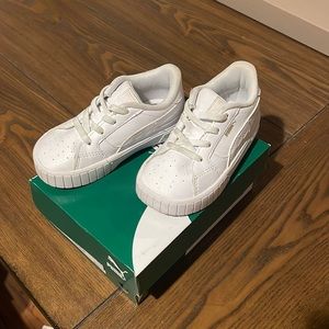 PUMA SNEAKER//TODDLER US SIZE 8